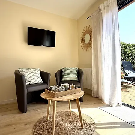 Le Cocon De Entre Terre Et A Proximite De Apartment *
