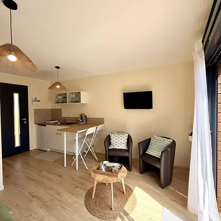 Apartment Le Cocon De Entre Terre Et A Proximite De Caen
